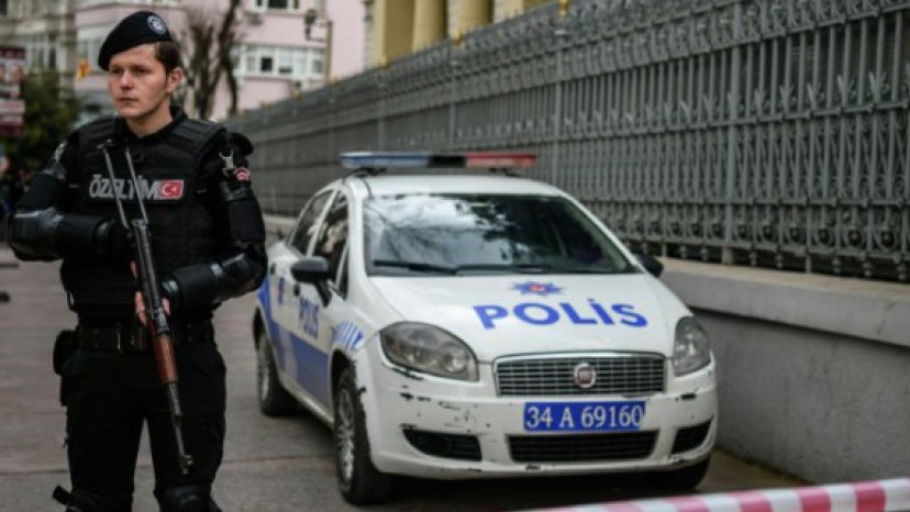 Un attentat suicide à Istanbul en Turquie fait 5 morts