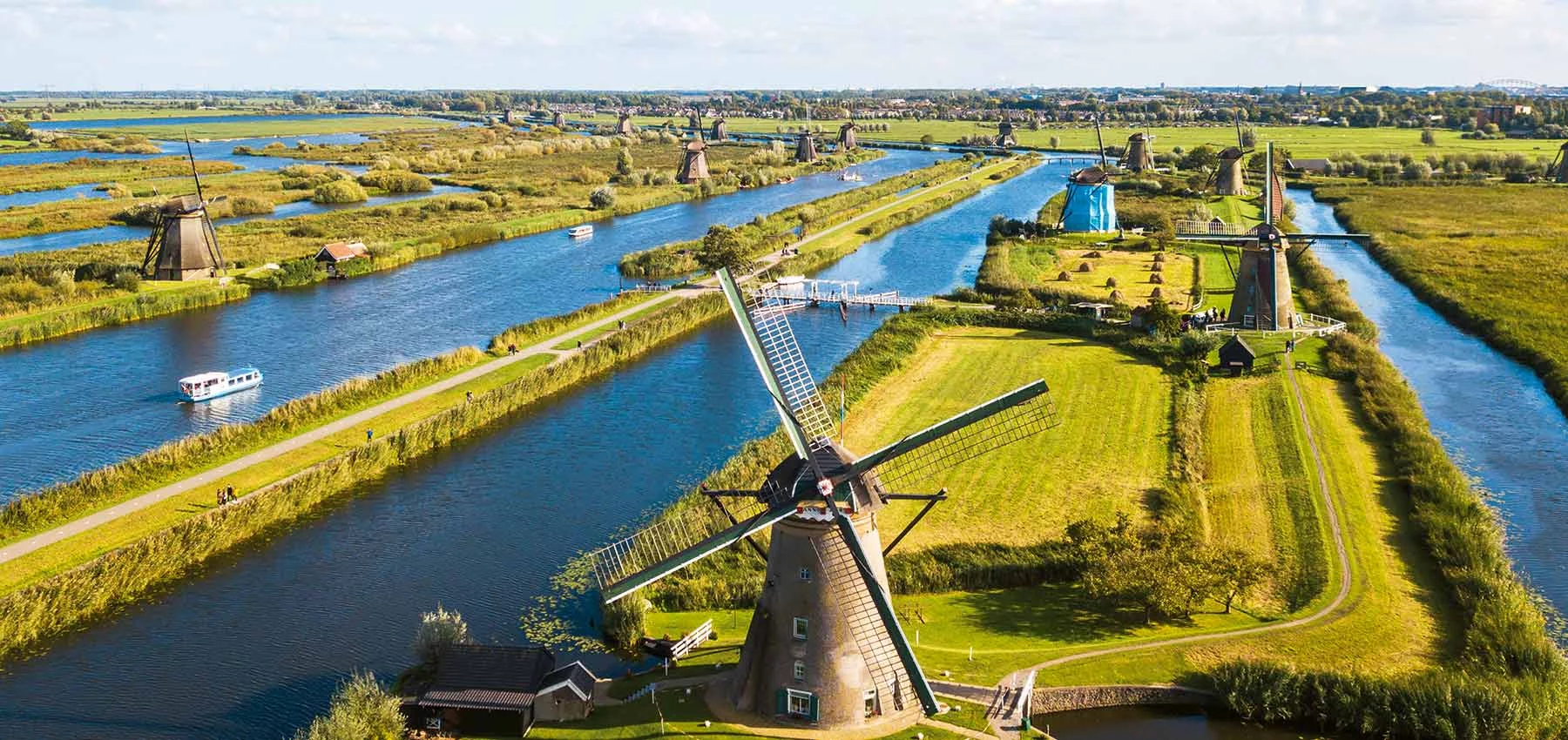 Hollanda, Türkiye'de mal varlığı olanlara sosyal yardımı kesecek!