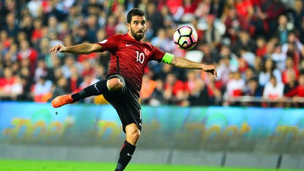 Barcelone : Ce témoignage sur l'été agité d'Arda Turan