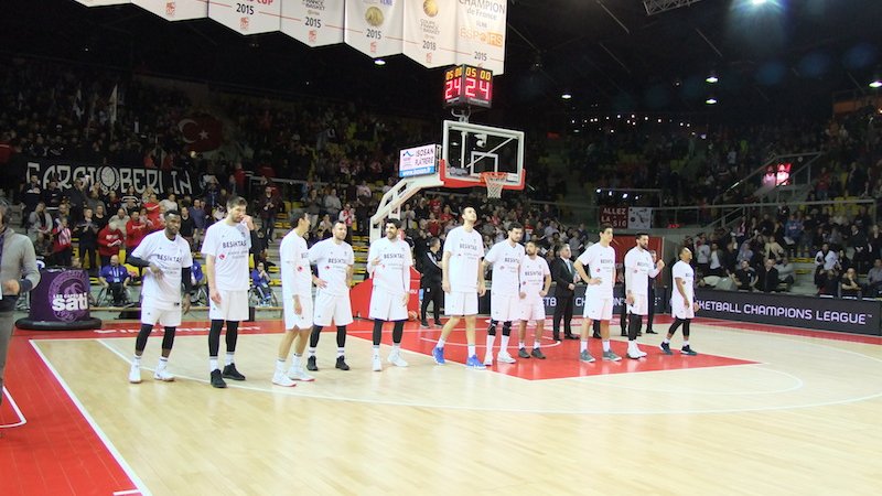 Besiktas prend sa revanche face à la SIG (64-69)