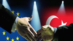 Oui à la Turquie avec l'Europe ; oui à la Turquie dans l'Europe