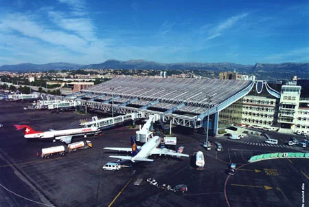 Aéroport international de Pristina : un consortium franco-turc remporte l'appel d'offres