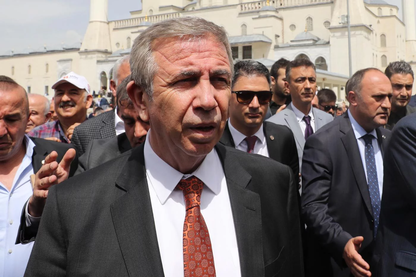 Le maire de l'opposition d'Ankara, Mansur Yavaş, reçoit le prix international de la transparence