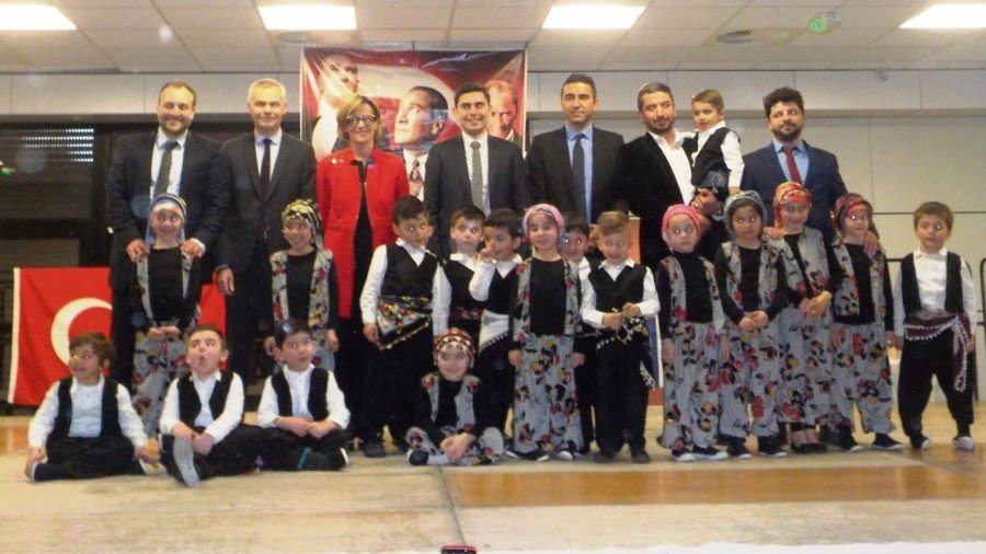 Canteleu : les enfants à la fête avant le festival de la Turquie