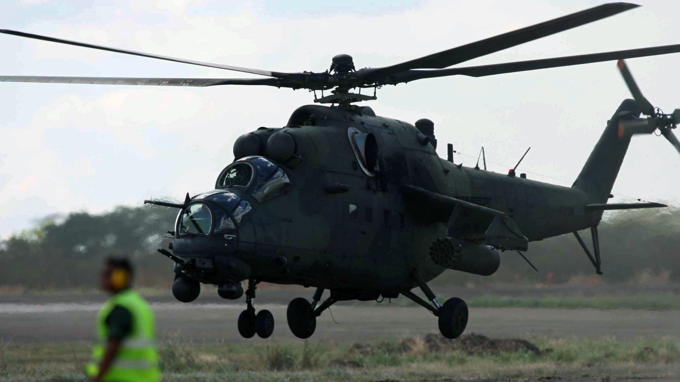 Haut-Karabakh : l'Azerbaïdjan abat par erreur un hélicoptère de l'armée russe