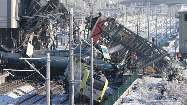 Trois cheminots écroués après l'accident de train