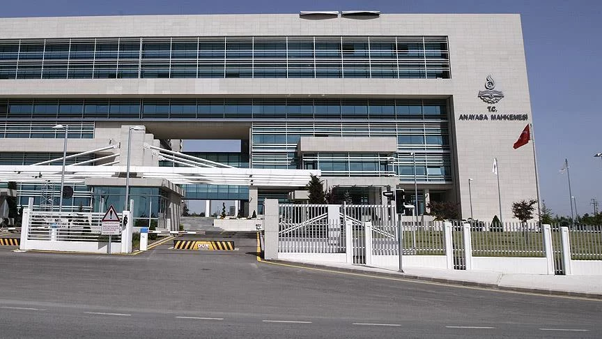 Turquie : la cour constitutionnelle ordonne de libérer 2 journalistes