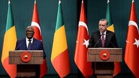 Mali : la langue turque désormais enseignée à l'école de la gendarmerie de Bamako