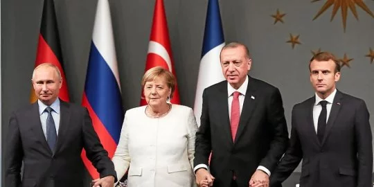 Un nouveau sommet quadripartite France-Russie-Turquie-Allemagne à l'horizon ?