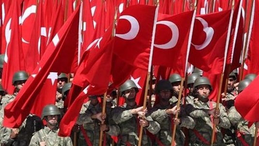 Fête de la Victoire : 93e anniversaire de la libération du pays