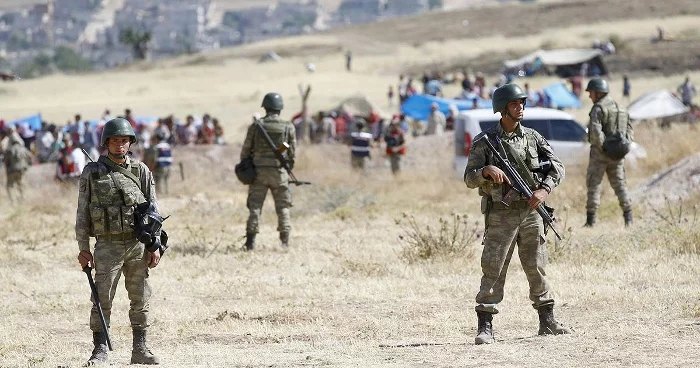 La Turquie renforce sa sécurité à la frontière syrienne