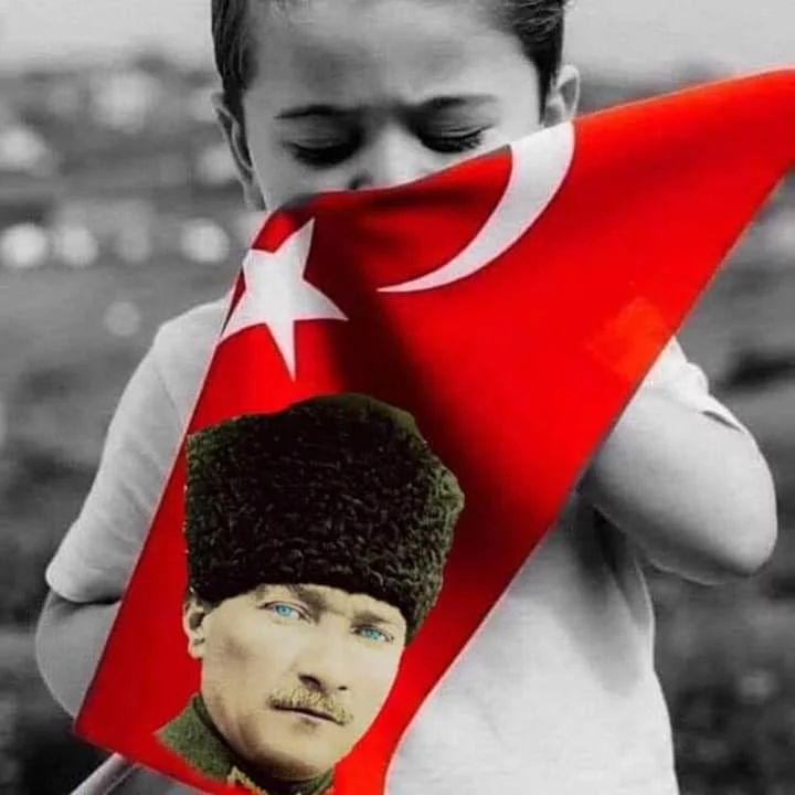 JOYEUX ANNIVERSAIRE À LA RÉPUBLIQUE DE TURQUIE !
