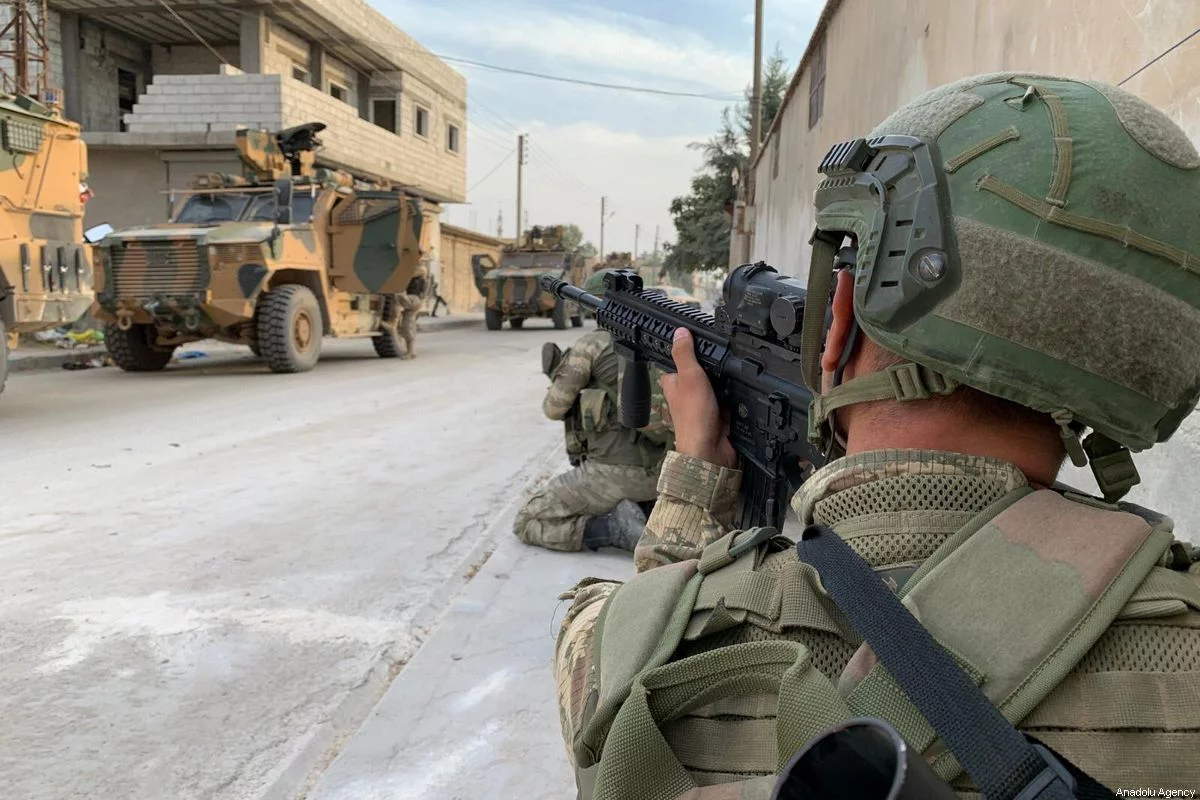 Le Canada prolonge l'interdiction d'exporter des armes vers la Turquie