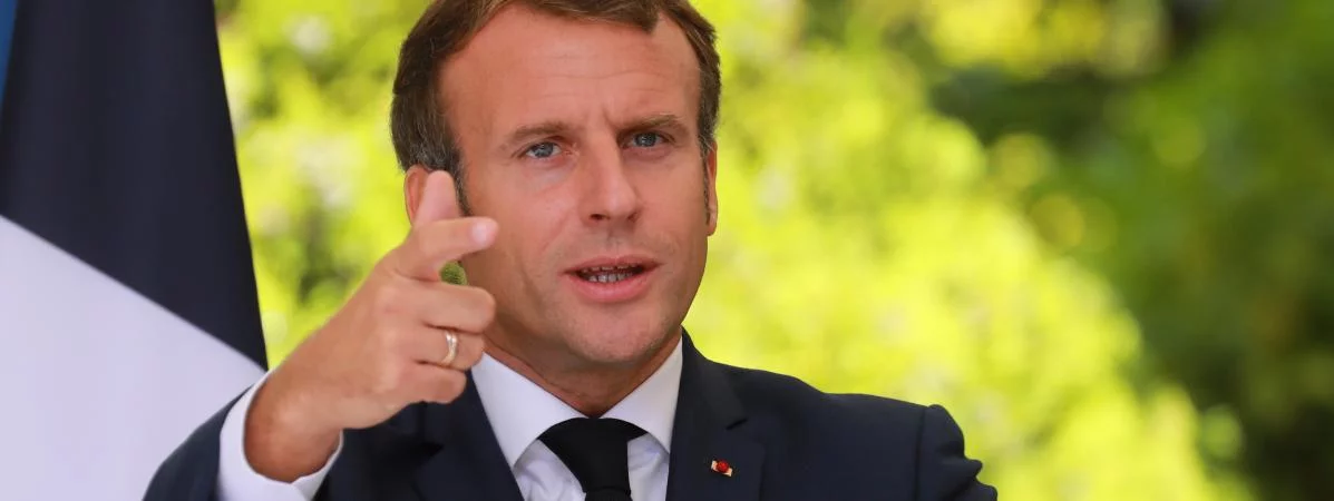 A quoi joue Emmanuel Macron ?