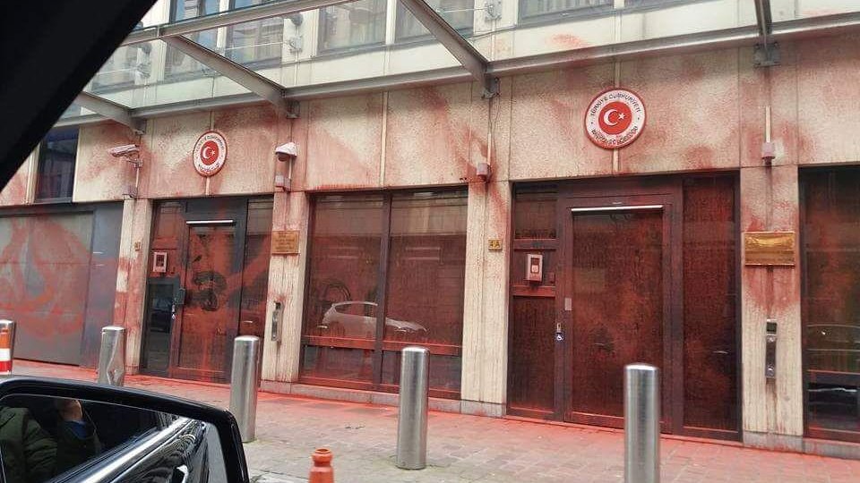 Ambassade de Turquie à Bruxelles attaqué par le PKK