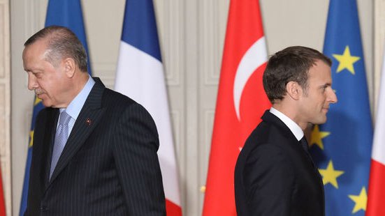 Recep Tayyip Erdogan tacle Emmanuel Macron