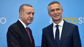 Le secrétaire général de l'OTAN, Stoltenberg : Personne n'a été plus touché par des attentats terroristes que la Turquie
