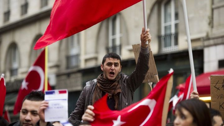 La Turquie n'acceptera jamais d'être taxée de "négationniste" !