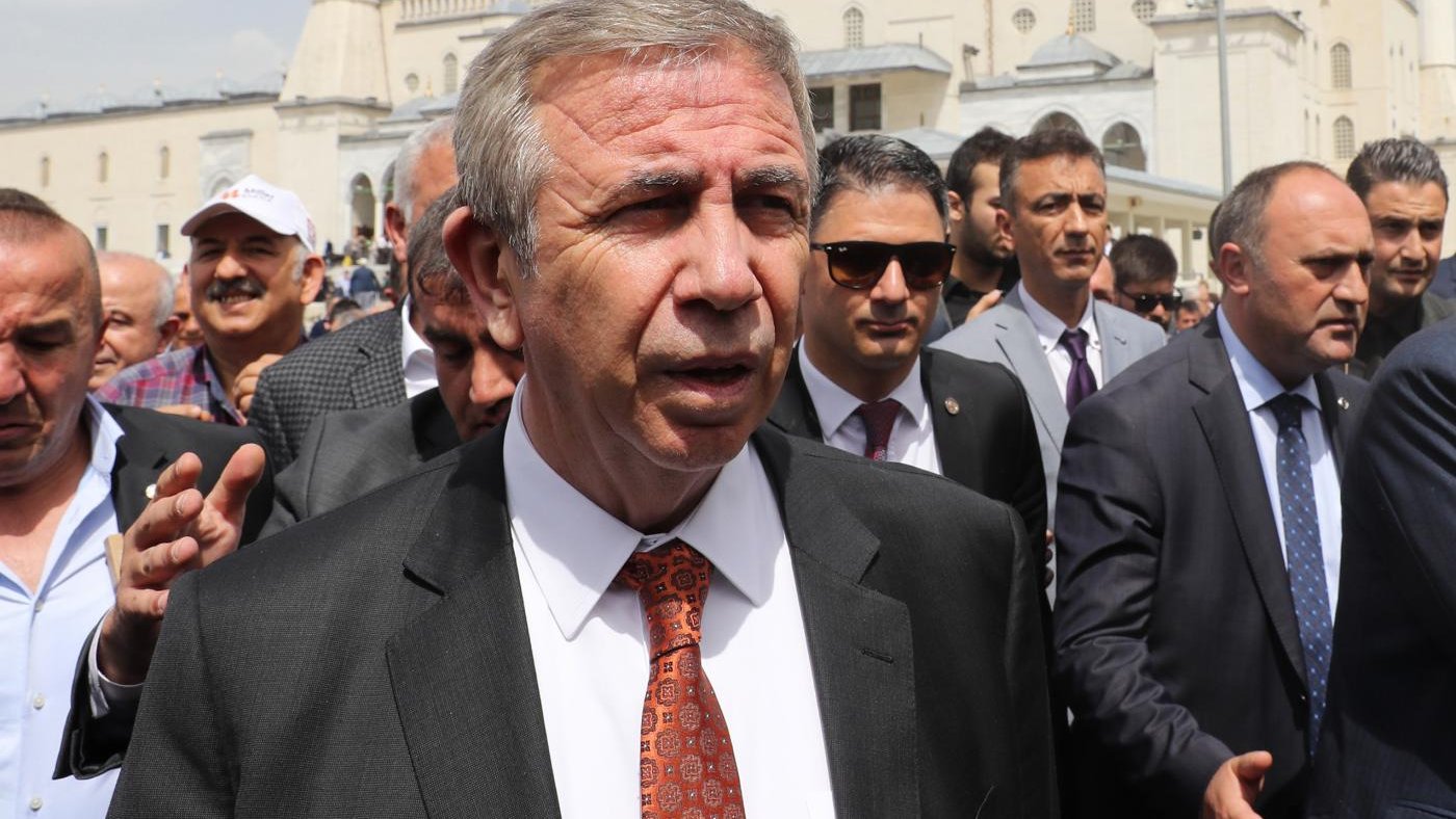 Le maire de l'opposition d'Ankara, Mansur Yavaş, reçoit le prix international de la transparence