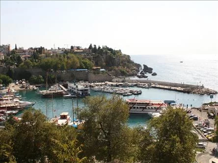 Le nombre de touristes venant à Antalya a augmenté de 21%