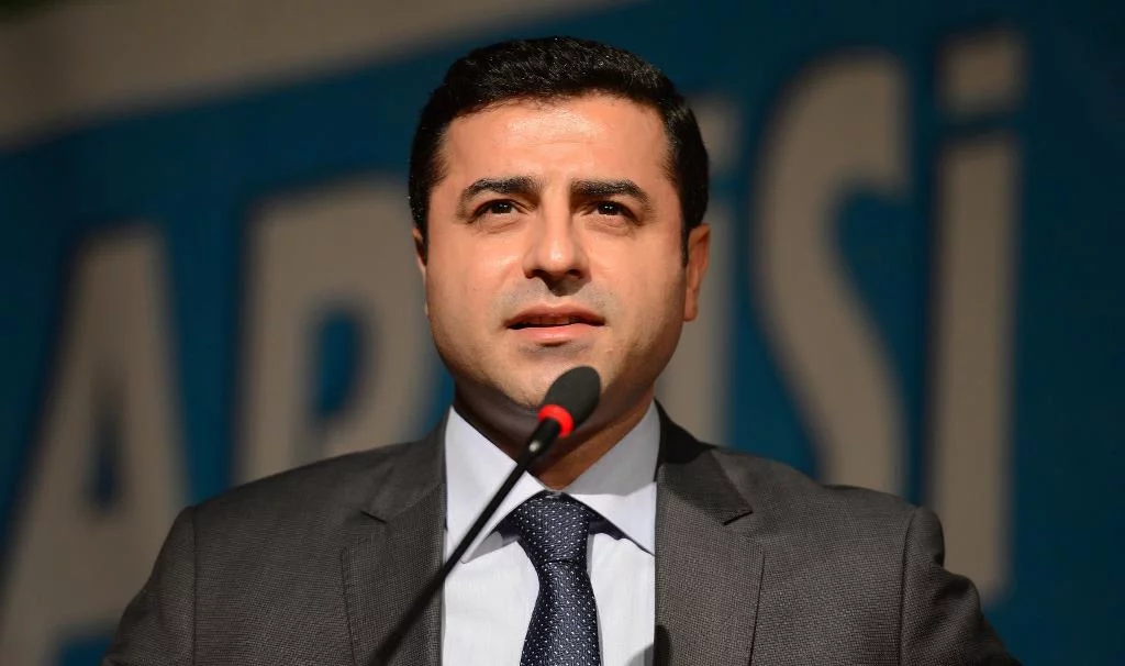 Turquie : Demirtas pour la 1ère fois au tribunal
