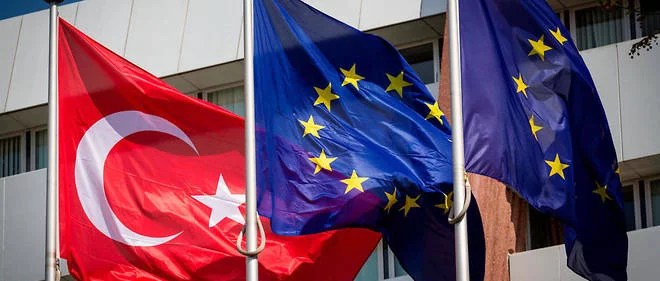 La Turquie appelle l'UE à travailler ensemble pour surmonter les obstacles