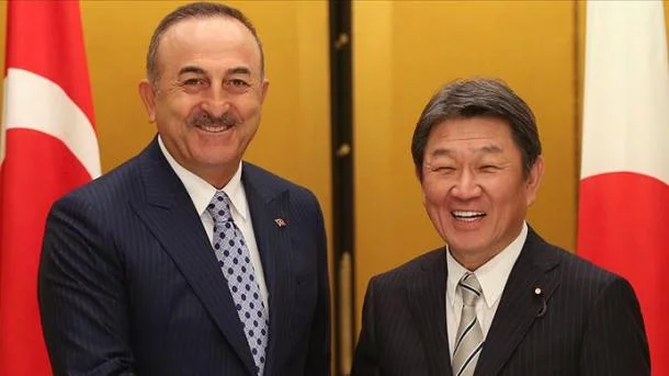 Cavusoglu inaugure le consulat turc de Nagoya au Japon