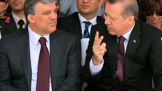 Turquie : guerre des mots entre le président Erdogan et son ancien allié Abdullah Gül