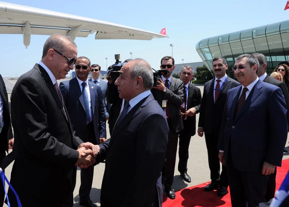 Le président turc Recep Tayyip Erdogan entame une visite officielle en Azerbaïdjan