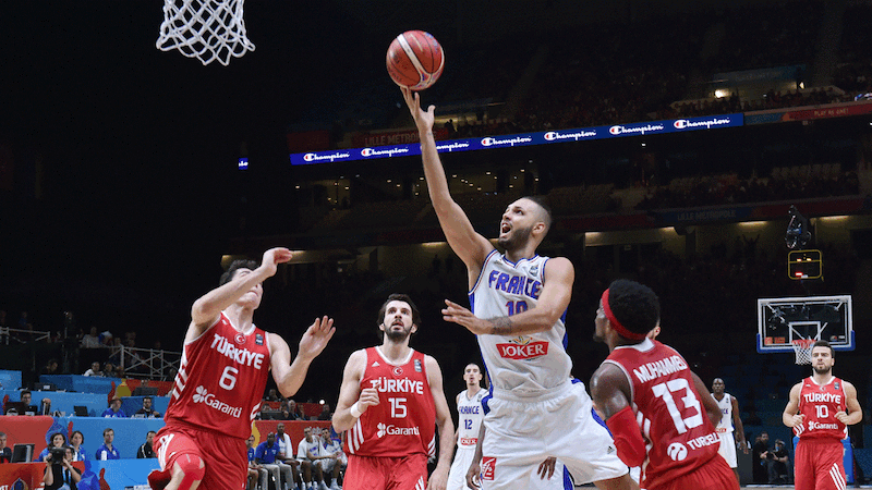 La France battue par la Turquie en huitième de finale de basket ball