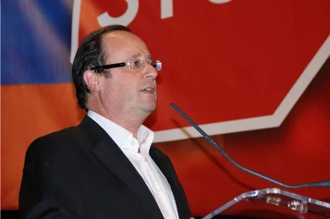 François Hollande auprès des nationalistes arméniens