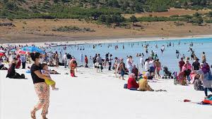 le lac de Salda, dans le sud-ouest de la Turquie
