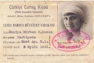 Sâmiye Cahid Morkaya, première femme pilote automobile turque
