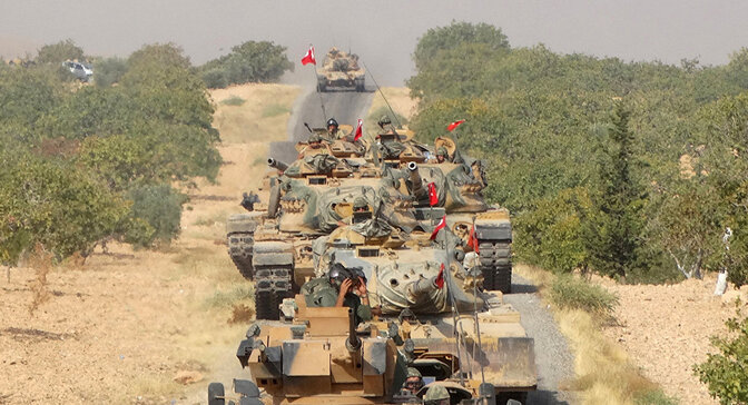 L'armée turque contre la lutte du PKK en Syrie