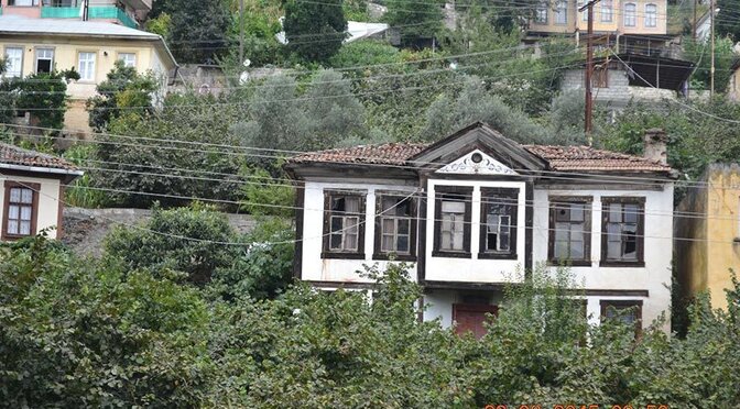 Une maison de la ville Akçaabat