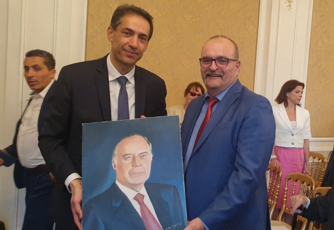Son Excellence Monsieur (S.E.M) Rahman MUSTAFAYEV et Cemal Engin Akagürbüz