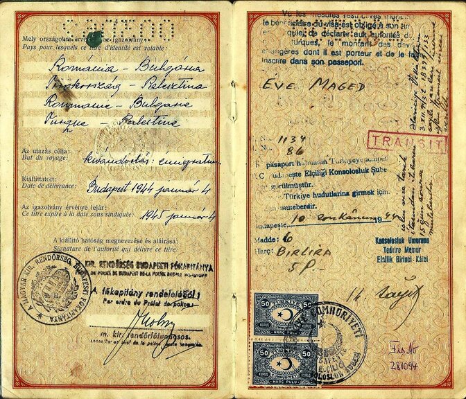 Eva Maged a reçu ce remarquable document de voyage salvateur à Budapest le 4 janvier 1944