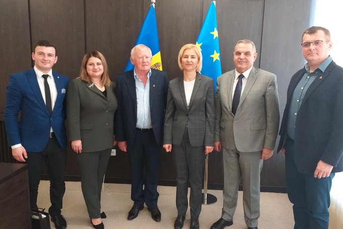 L'Association des investisseurs roumains de Moldavie