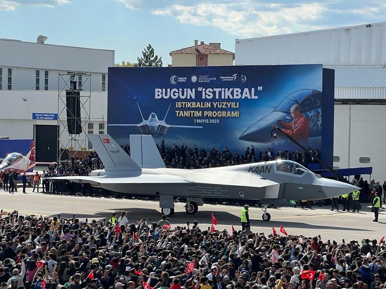 L'avion de chasse Kaan de l'industrie turque