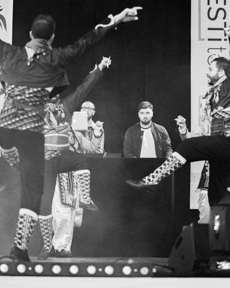 Danse traditionnelle au Salon de la Turquie - Festitourisme