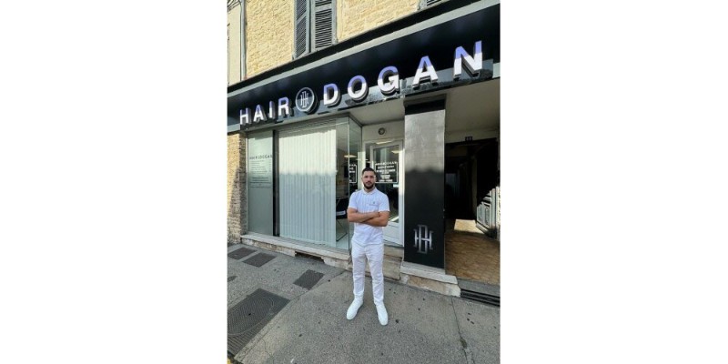 Vehbi Erdogan est le propriétaire du salon de coiffure Hair Dogan à Bourgoin-Jallieu. Photo DR