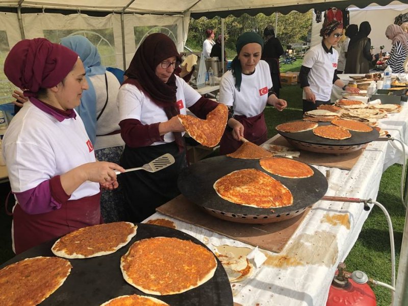 Stand de l'Amicale franco-turque de Flers a organisé la Fête de la souveraineté nationale et des enfants